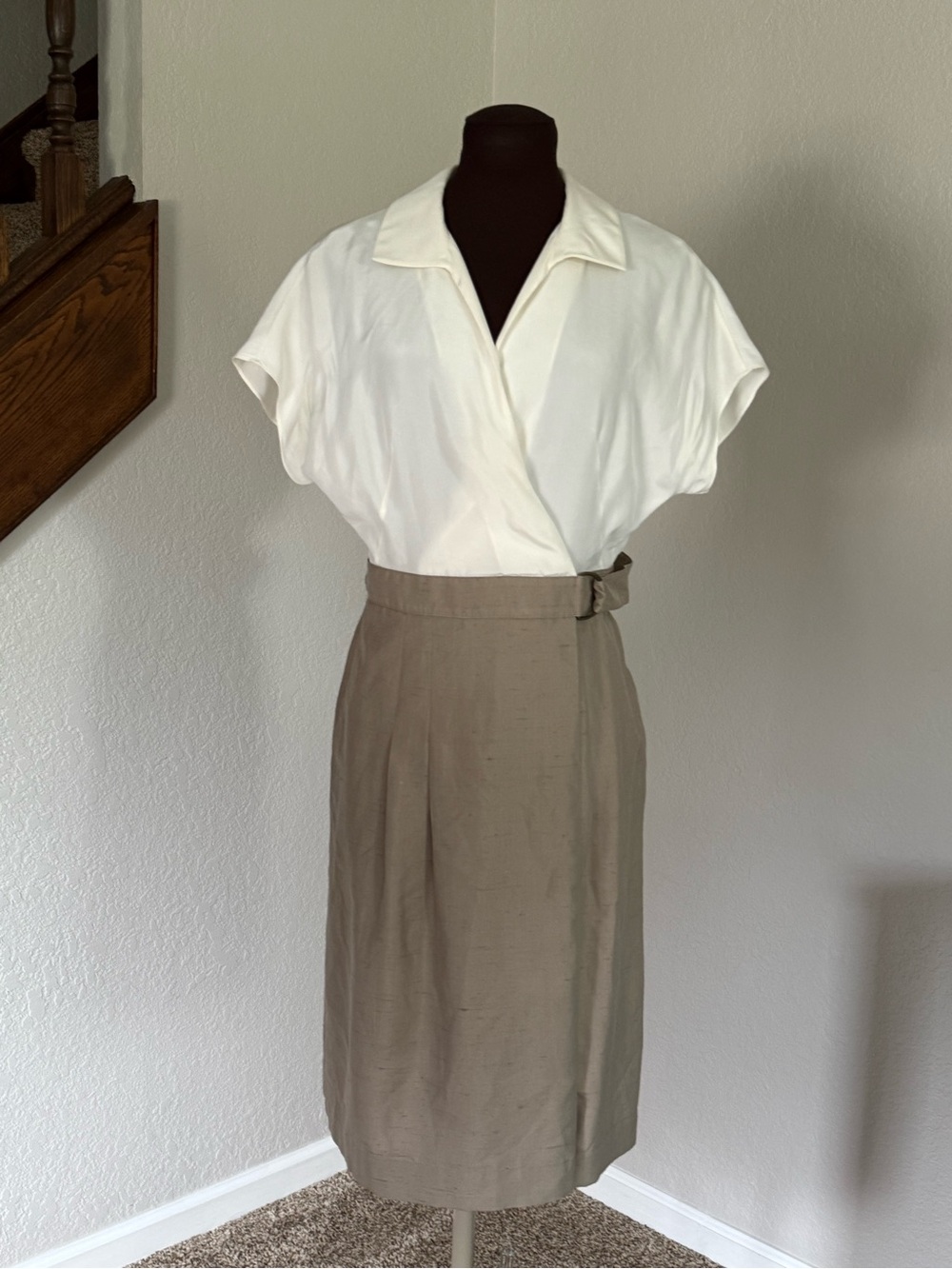 AKRIS punto 100% Silk Colorblock Faux Wrap Sheath Dress US 8 Made in Switzerland
